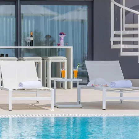 Gabrijela * Kaštelir